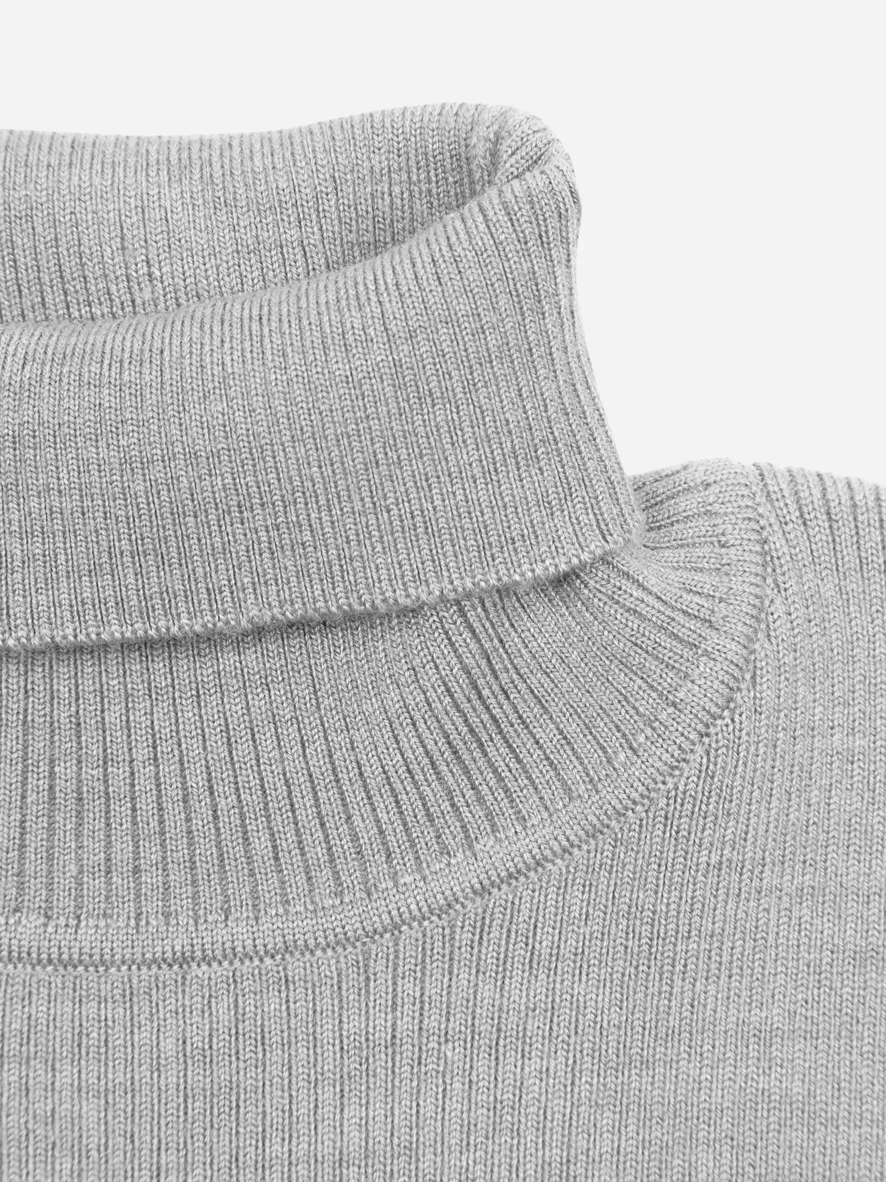 008 - Basics Turtleneck Sweater