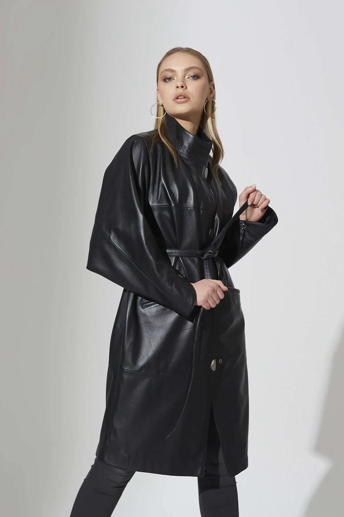  Ladies 3/4 Oversized Leather Coat