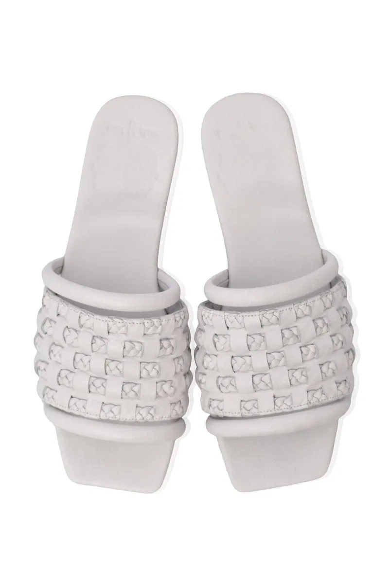 Majorca Leather Slides in Pure White