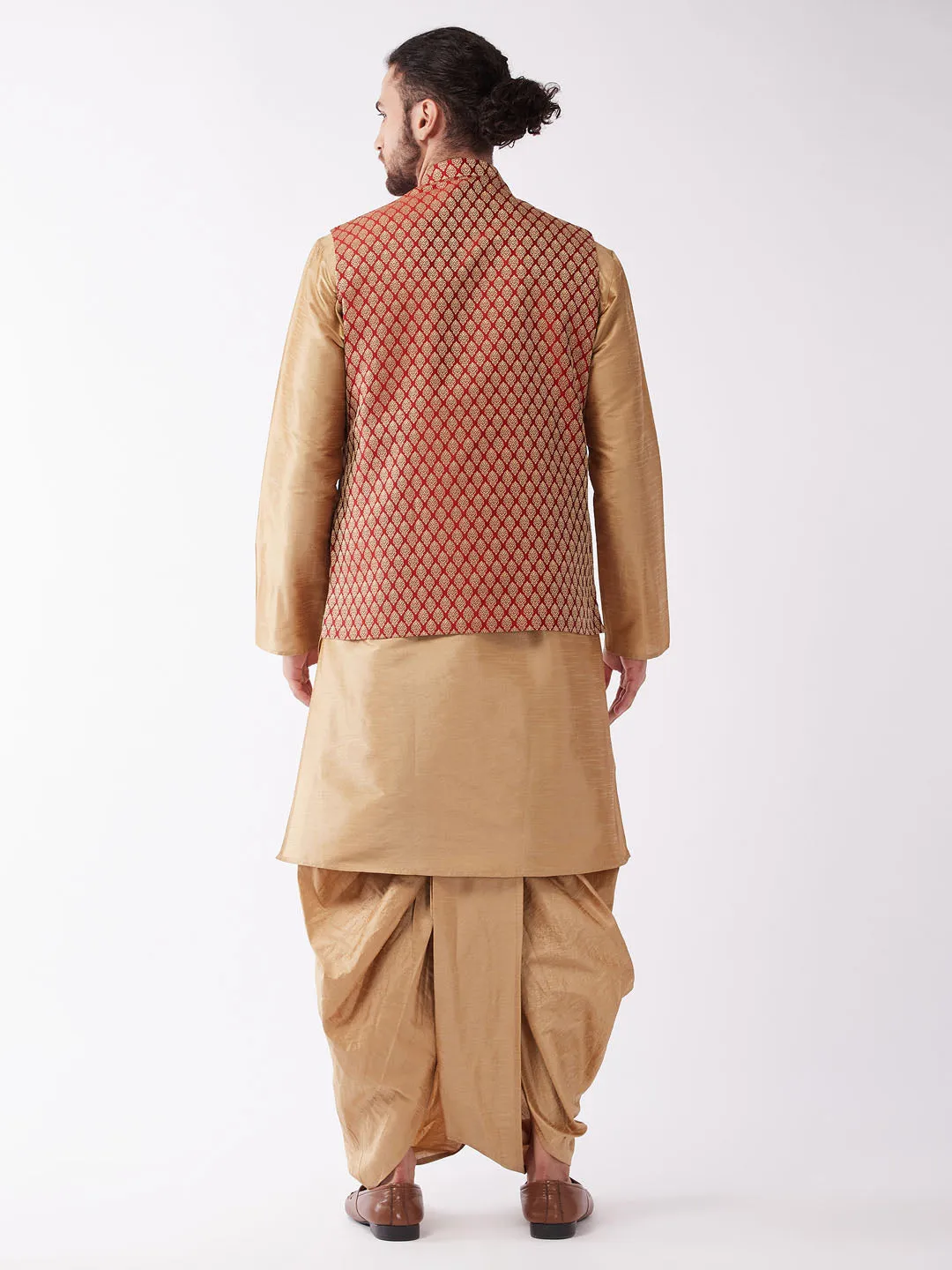 VM BY VASTRAMAY Men's Rose Gold Solid Silk Blend Kurta and Dhoti With Maroon Nehru Jacket